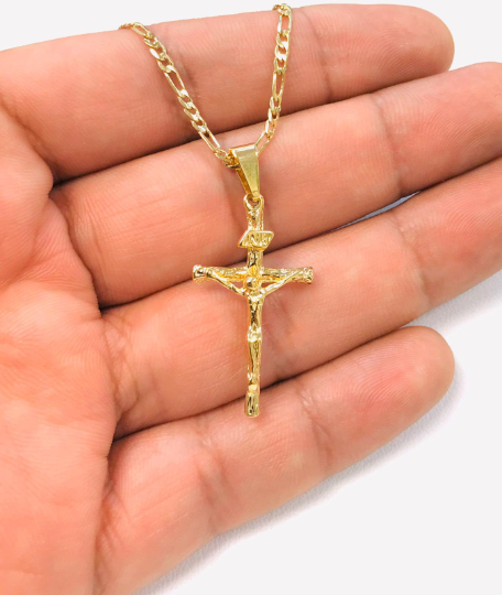 14K Gold Filled Cross Necklace 20” Figaro Link For Men Women 33x18mm / Cadena Figaro Link Y Dije de Cruz Para Hombre / Crucifix Necklace / Figaro Chain