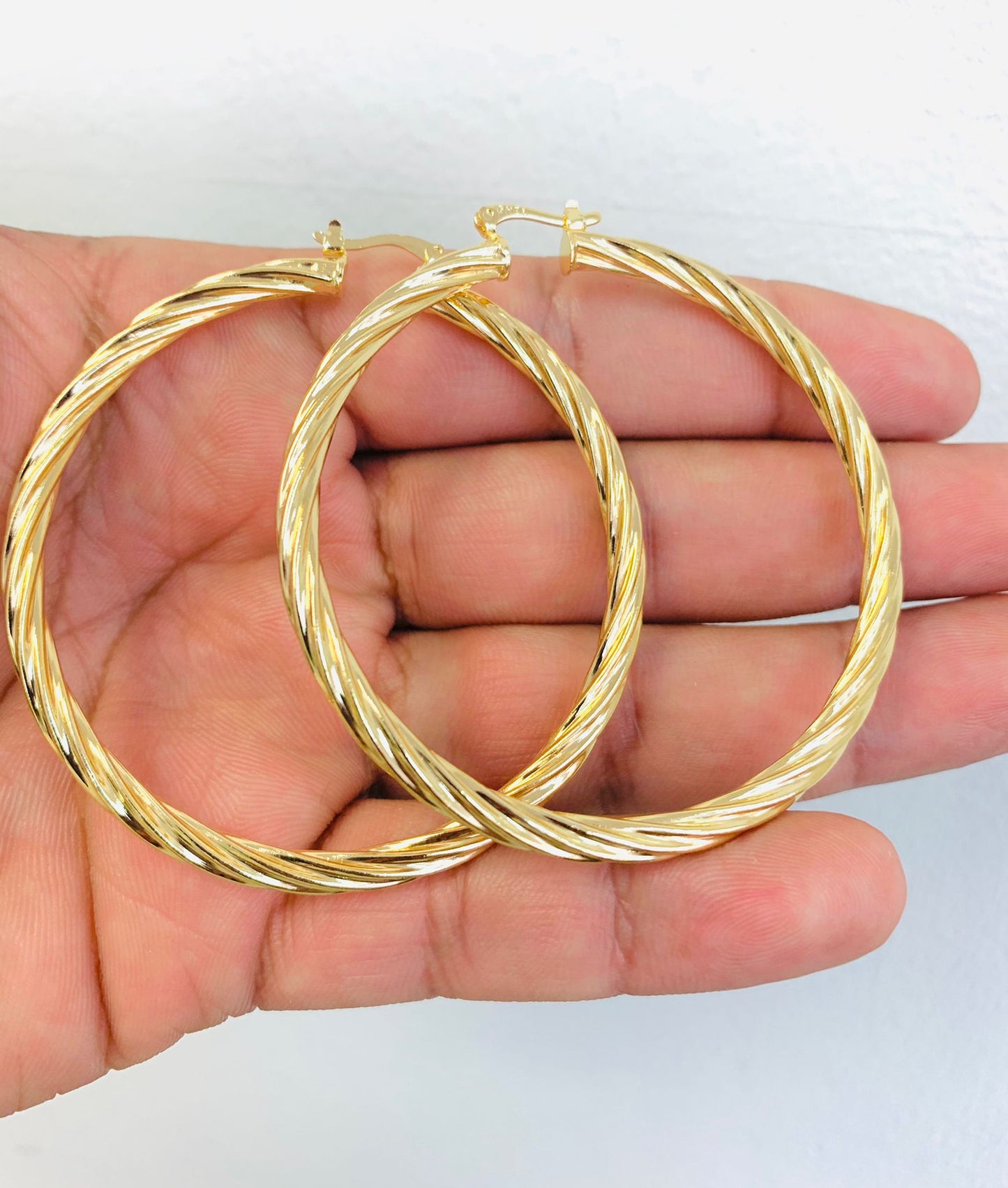Gold Filled Hoop Earrings Lever Back Womens Earrings 2.76x2.6” 4mm 12.4g Twisted Hoop Earrings