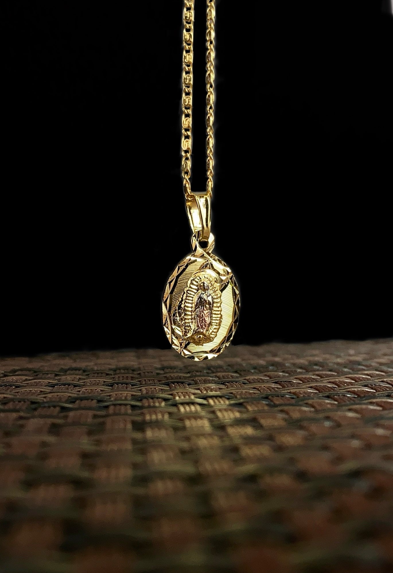 14K Gold Filled Virgen de Guadalupe Necklace for Womens Snail Chain 20" Gifts