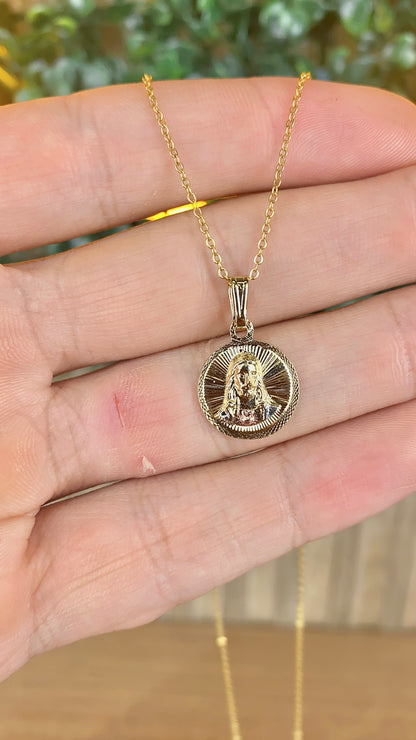 Jesus Sacred Heart Pendant Cable Link Necklace for Womens 17"