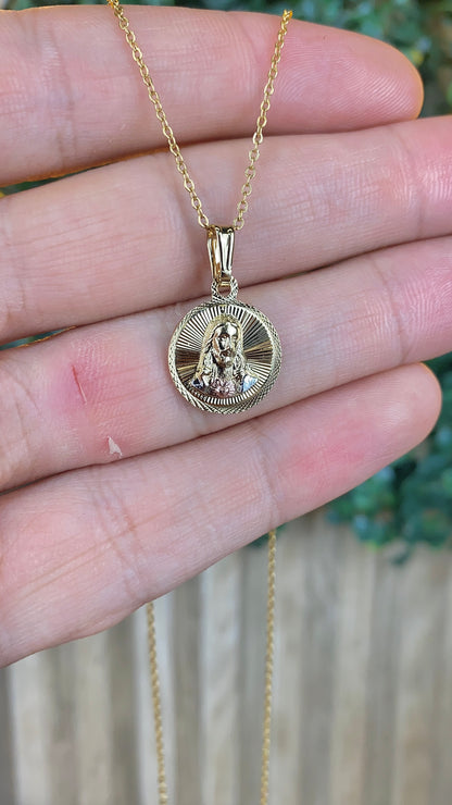 Jesus Sacred Heart Pendant Cable Link Necklace for Womens 17"