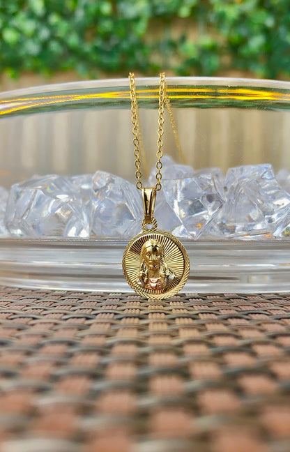 Jesus Sacred Heart Pendant Cable Link Necklace for Womens 17"