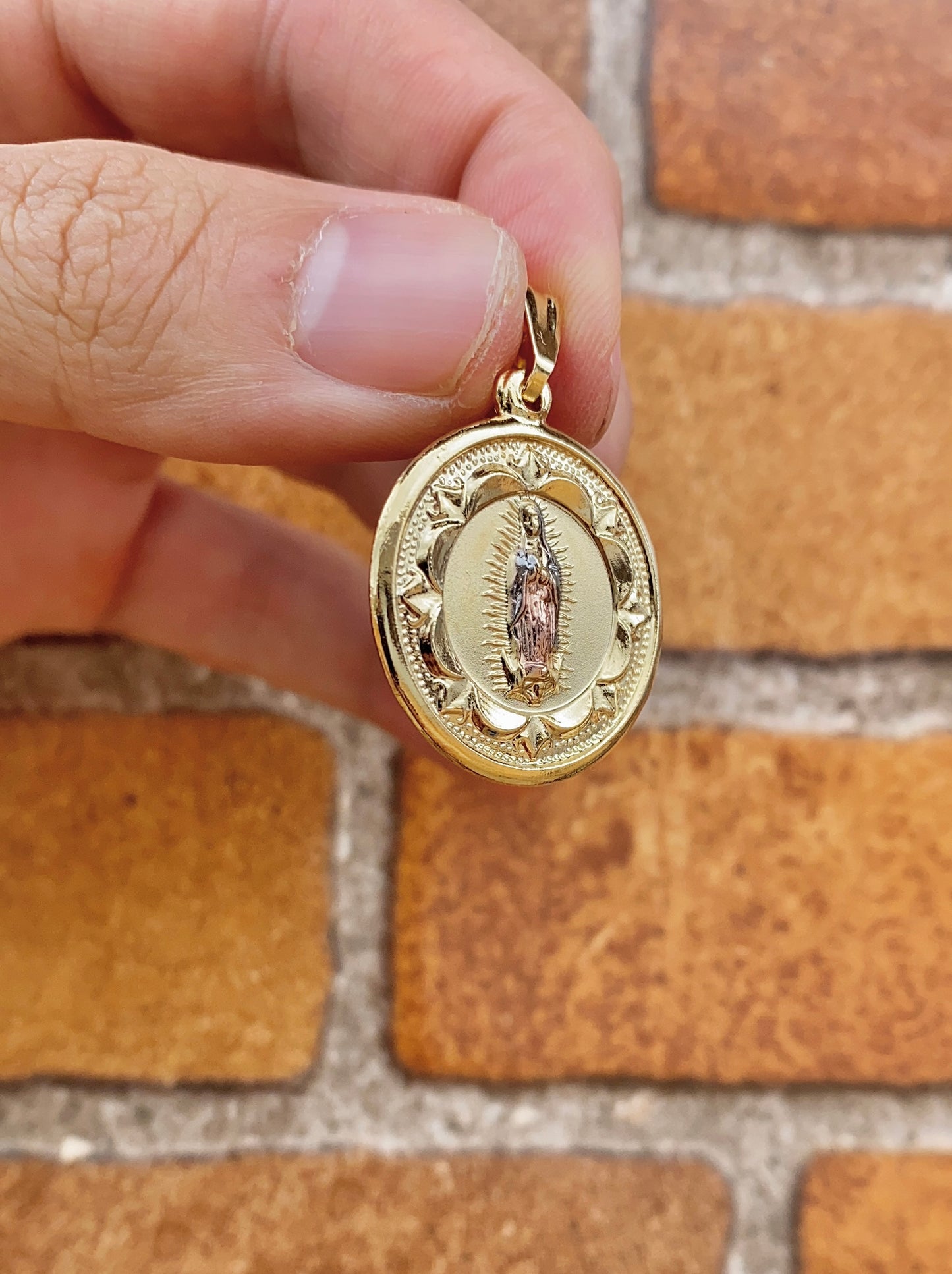 14K Gold Filled Virgen de Guadalupe Necklace Bismarck Chain Chocker 16"