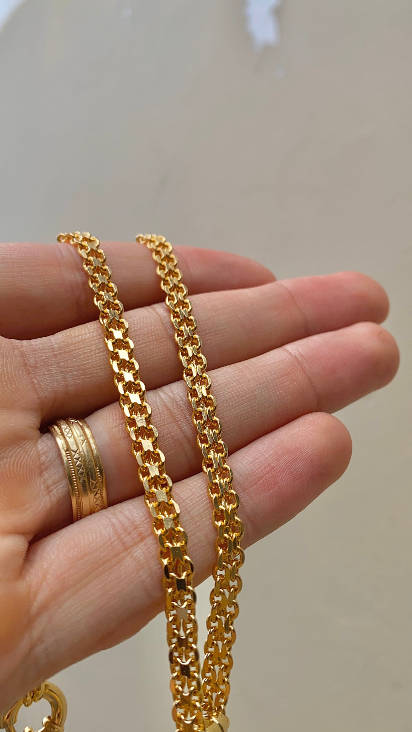 14K Gold Filled Virgen de Guadalupe Necklace Bismarck Chain Chocker 16"