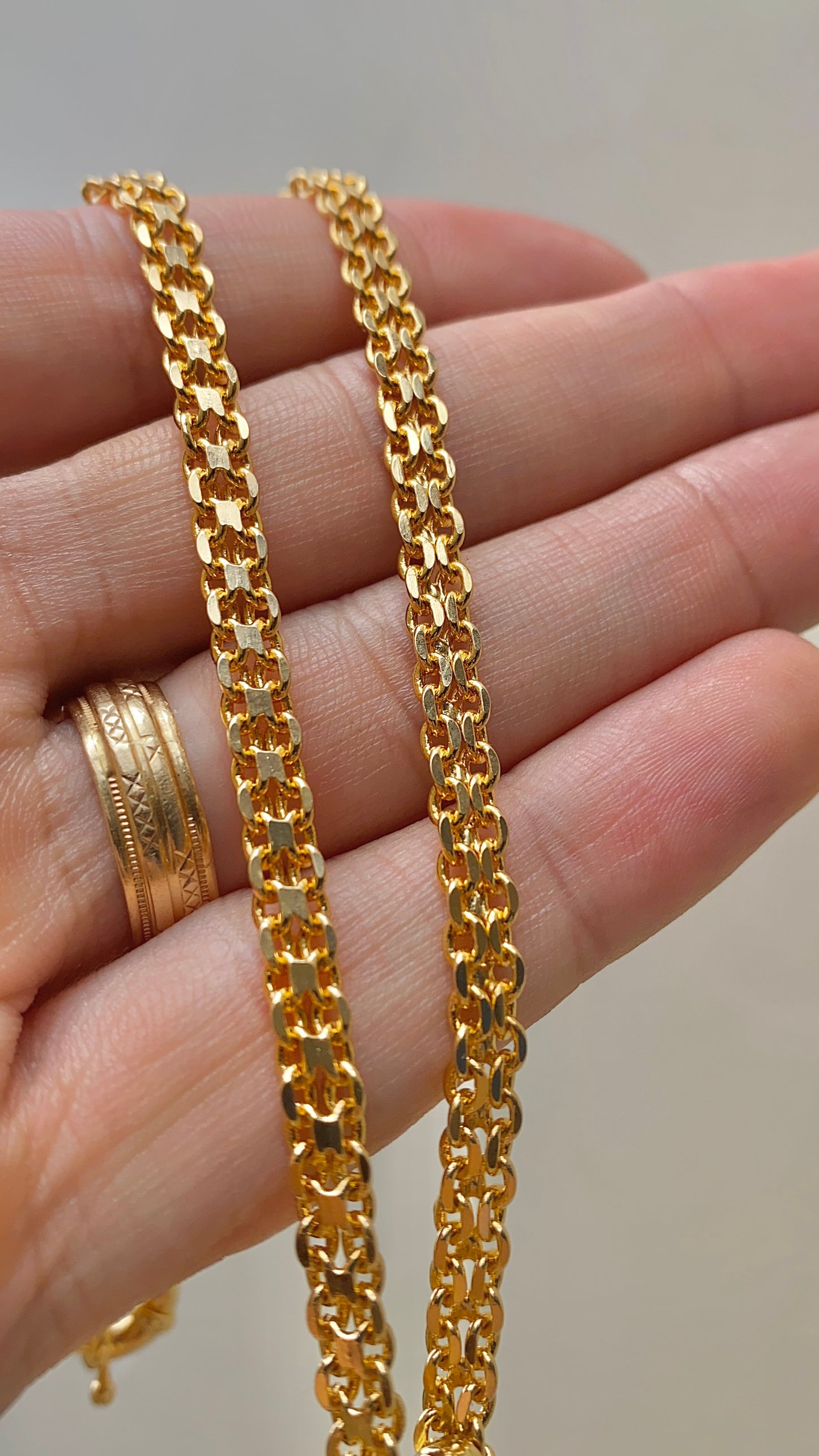 14K Gold Filled Virgen de Guadalupe Necklace Bismarck Chain Chocker 16"