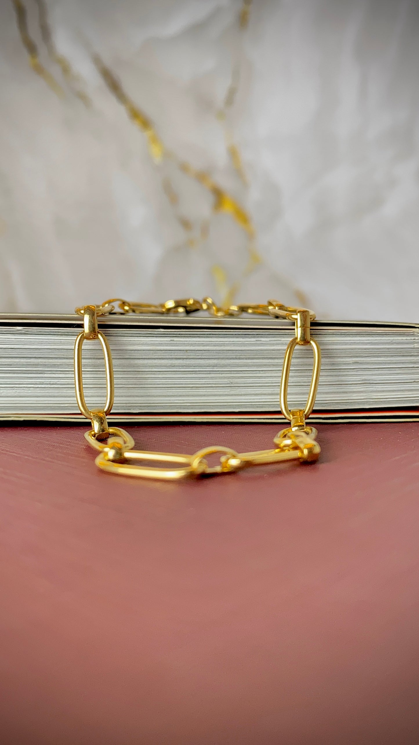 14K Gold Filled Womens Paper Clip Bracelet for Everyday Use Gifts Anniversary Fashion Elegant