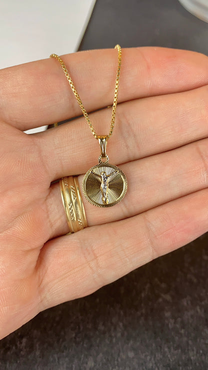 14K Gold Filled Round Jesus Necklace for Womens Box Link Chain 18"