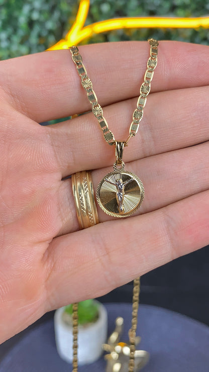 14K Gold Filled Jesus Round Necklace Chain Pendant 17x14mm Religious Gifts