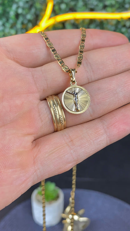 14K Gold Filled Jesus Round Necklace Chain Pendant 17x14mm Religious Gifts