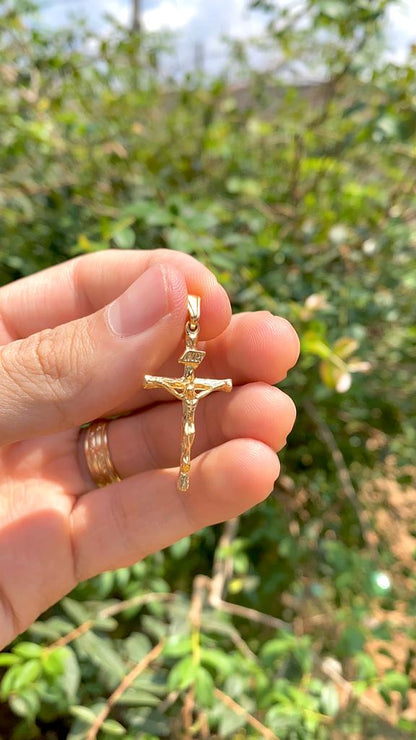 Rustic Cross Pendant Crucifix Charm Medal for Mens Womens 33x18mm Gold Filled