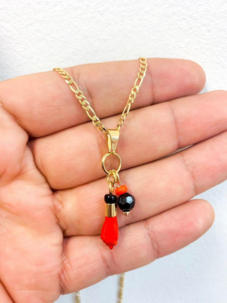 18K Gold Filled Black Bead Red Azabache Necklace Figaro Chain 20" for Womens Good Luck & protection Jewelry / Cadena Figaro Link con Dije de Azabache para la Proteccion