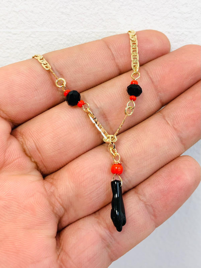 Azabache Hand Necklace 18K Gold Filled for Good Luck and Protection 18" Jewelry / Cadena y Dije de la Mano de Azabache en Oro Laminado para Mujer