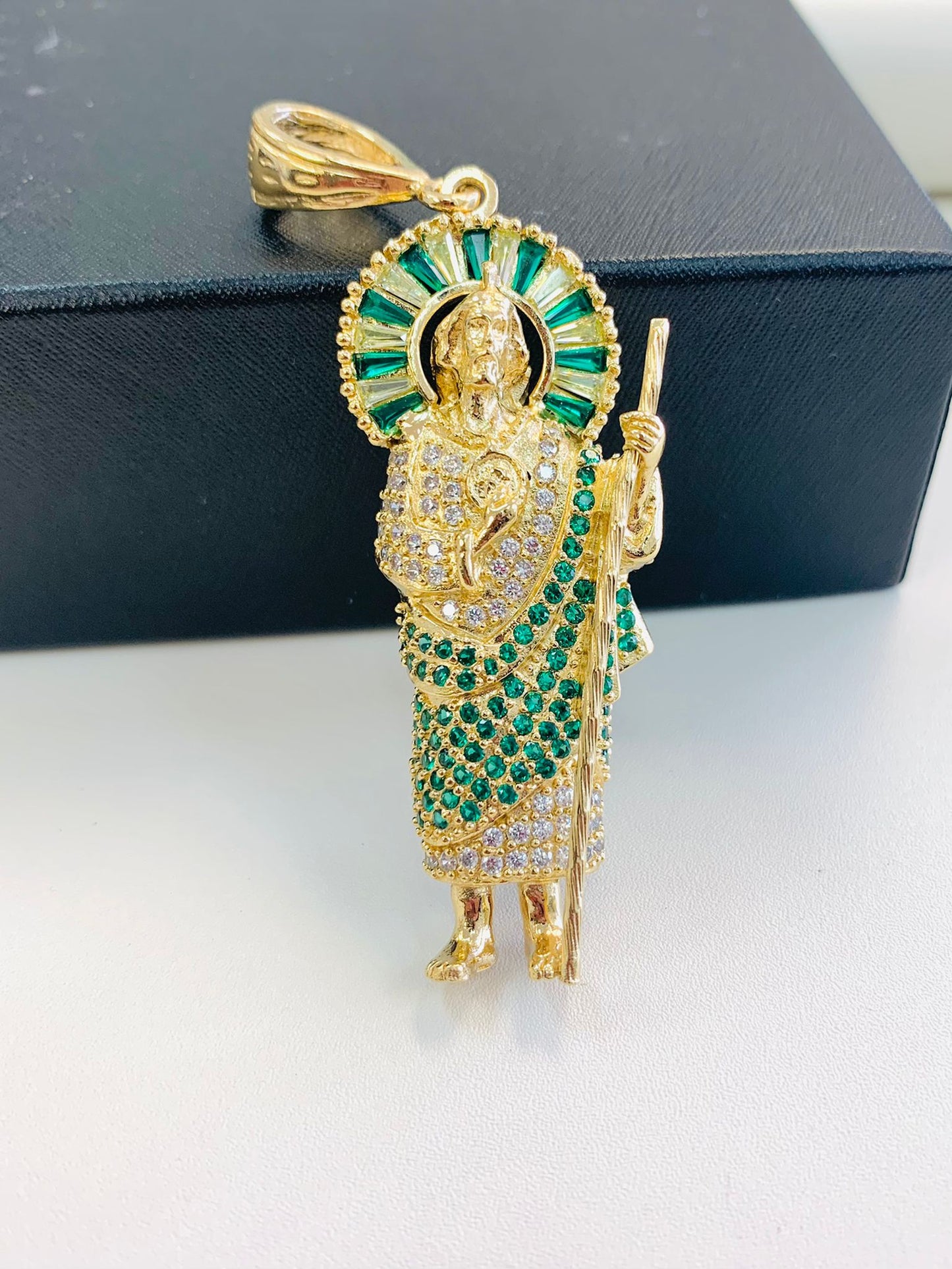 18K Gold Filled San Judas Pendant 2.3x1” 15g / Saint Jude Pendant with Green and Diamond Stones / Dije Medalla de San Judas en Oro Laminado