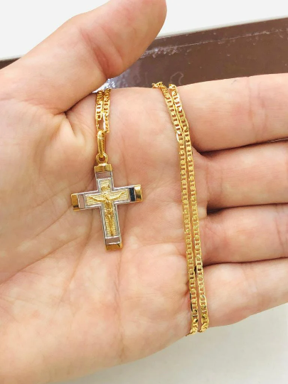 Jesus Cross Necklace with Mariner Link Chain 18" for Ladies Womens Boys Crucifix Cross Necklace Cadena de Cruz Everyday Cross Pendant