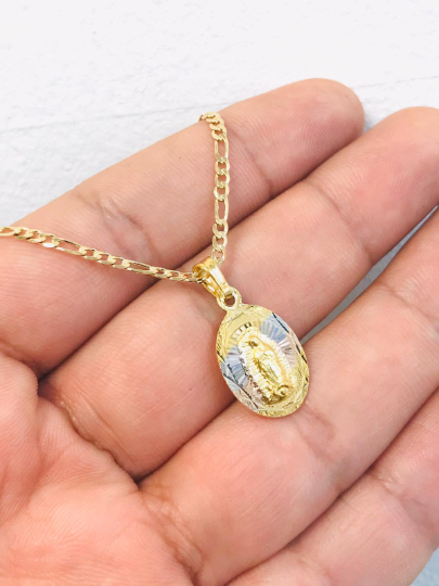 Virgen de Guadalupe Diamond Cut Necklace, 14K Gold Filled Tri Color Guadalupe Pendant 20x13mm for Womens Mens / Cadena con Dije de la Guadalupe / Guadalupe Jewelry with Figaro Chain