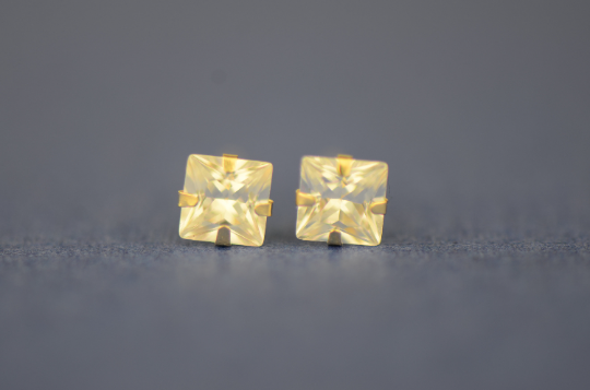 14K Yellow/White Gold Square CZ Princess Cut Stud Earrings for Womens Mens Kids / Everyday Earrings Jewelry / Aretes en Oro Solido Real para Mujer