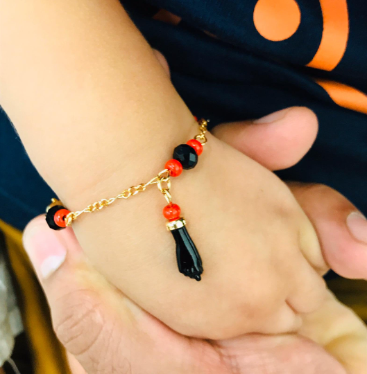 18K Gold Filled Azabache Bracelet Figaro Link 6" Inches / Kids Bracelet / Childrens Jewelry / Pulsera Azabache Para Ninos en Oro Laminado