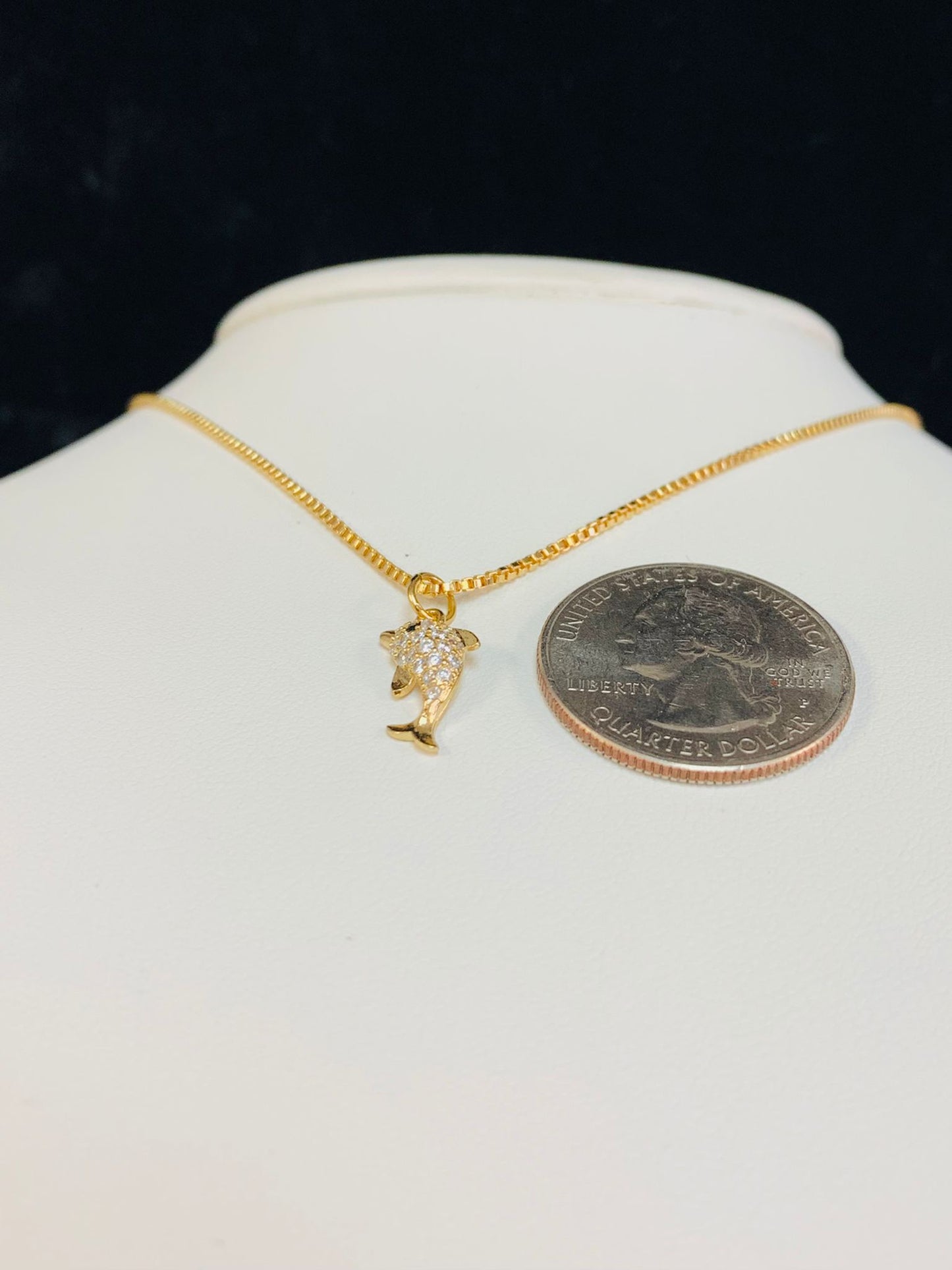 CZ Minimalist Dolphin Pendant Charm/ Gold Filled Dolphin Necklace for Kids / CZ Dolphin Necklace for Womens Jewelry / Cadena y Dije del Delfín en Oro Laminado