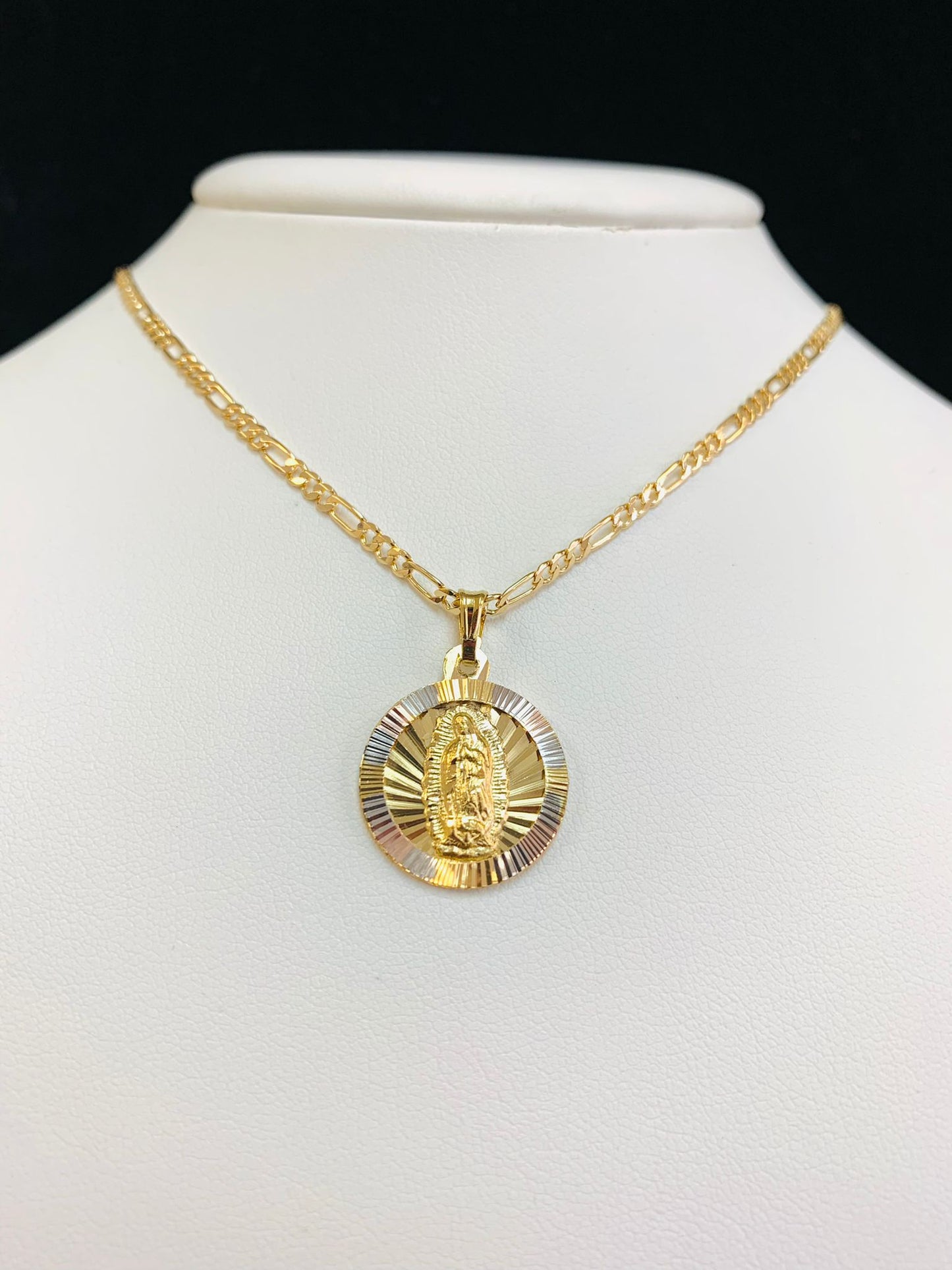 Virgen de Guadalupe Necklace Gold Filled Guadalupe Pendant 21x18mm Figaro Link Chain for Womens 20" / Cadena de la Guadalupe en Oro Laminado para Mujer