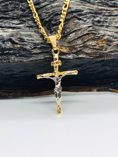 Figaro Link Cross Necklace For Men or Women Gold Filled 33x18mm in Gold Filled / Crucifix Necklace for Mens Womens / Cadena con Dije de Cruz Oro Laminado