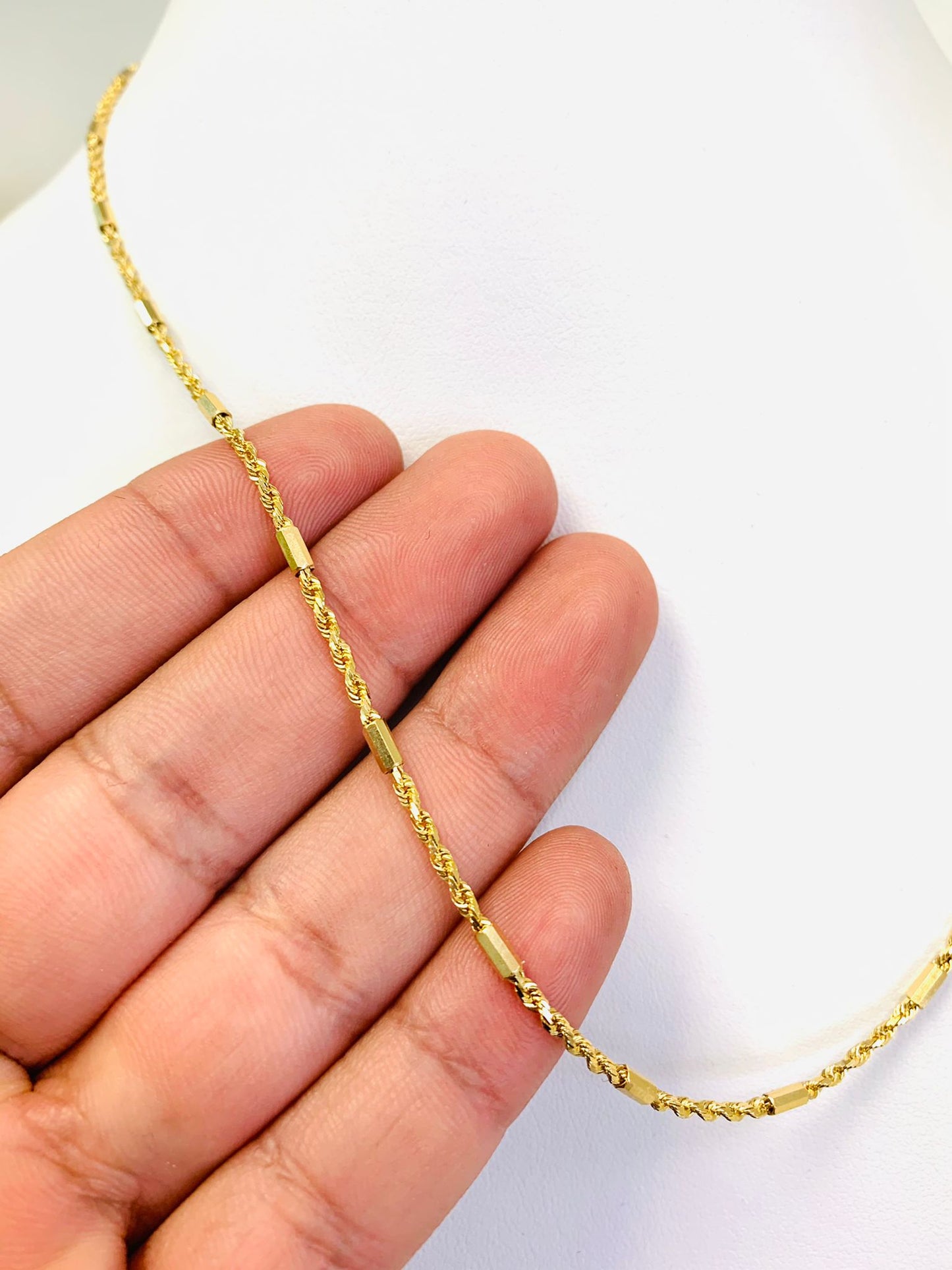 10K Yellow Solid Gold Hope Chain Necklace 26" 11g