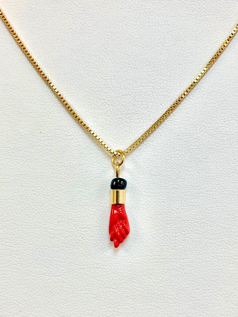 Cadena Box Link con Dije Rojo de Azabache para Mujer en Oro Laminado para la Proteccion / Gold Filled Red Azabache Hand Necklace for Protection 20" Inches