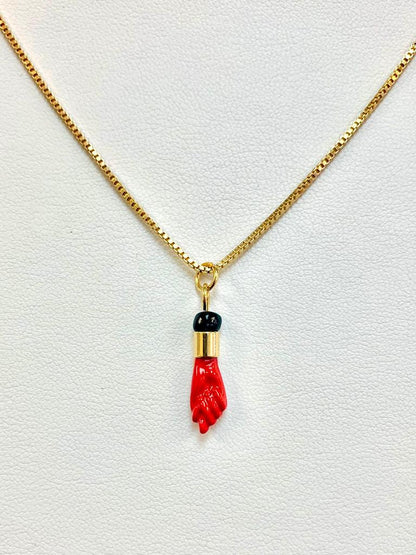 Cadena Box Link con Dije Rojo de Azabache para Mujer en Oro Laminado para la Proteccion / Gold Filled Red Azabache Hand Necklace for Protection 20" Inches