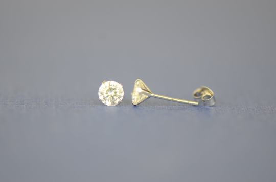 Round CZ Stud Earrings Push Back 14K Yellow/White Real Gold 1.5mm to 10mm / Kids Womens Mens Earrings / Aretes de Oro Real para Mujer y Hombre en Zirconia / Gold CZ Earrings