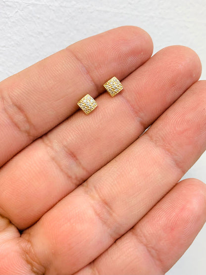 Square CZ 10K Gold Earrings Stud Push Back 4.5x4.5mm for Kids Womens / Everyday Earrings / Dainty Gold Earrings / Aretes de Oro Solido 10K