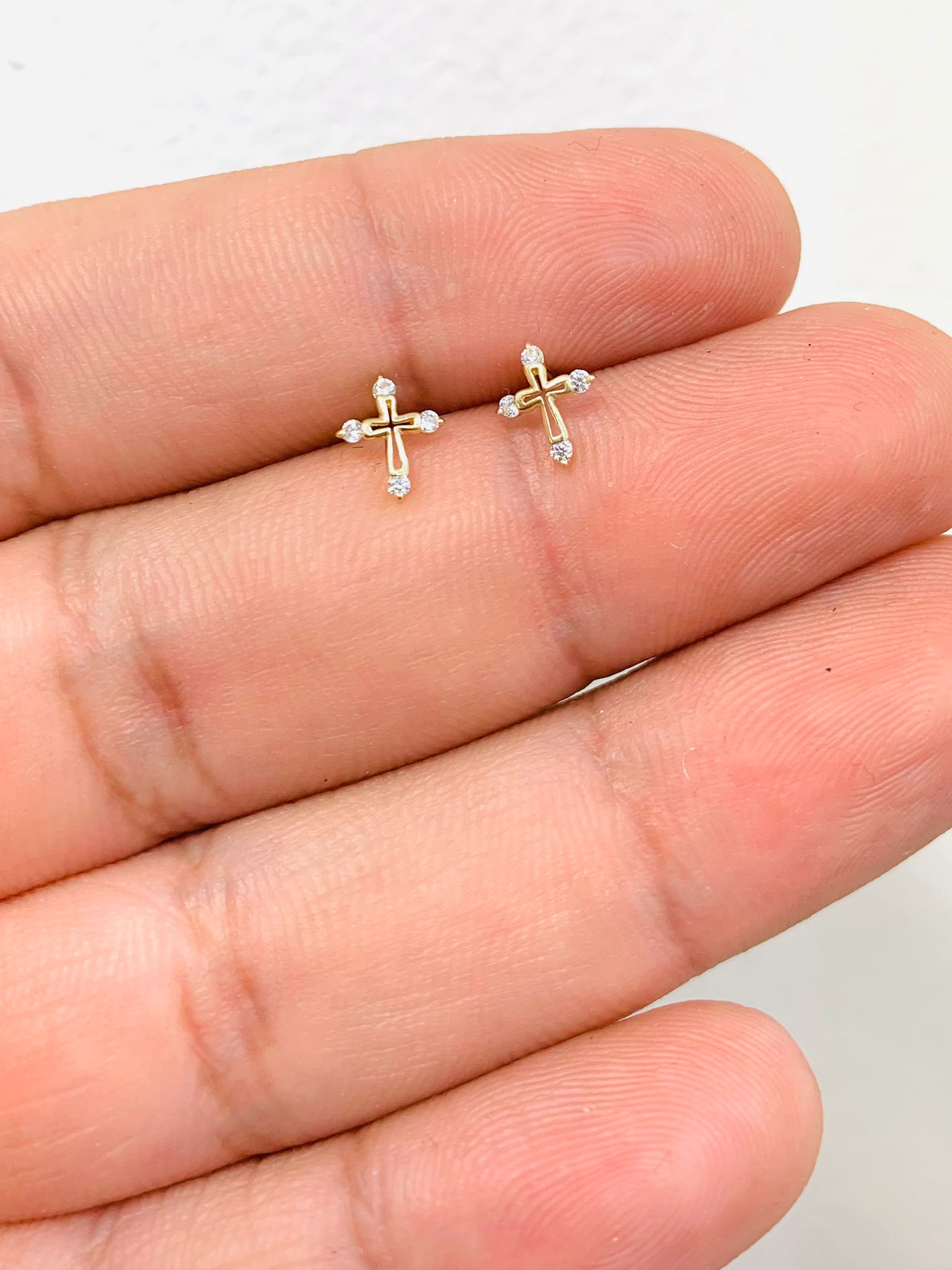 Amazon.com: 14k Rose Gold Cross Earrings: Clothing, Shoes & Jewelry