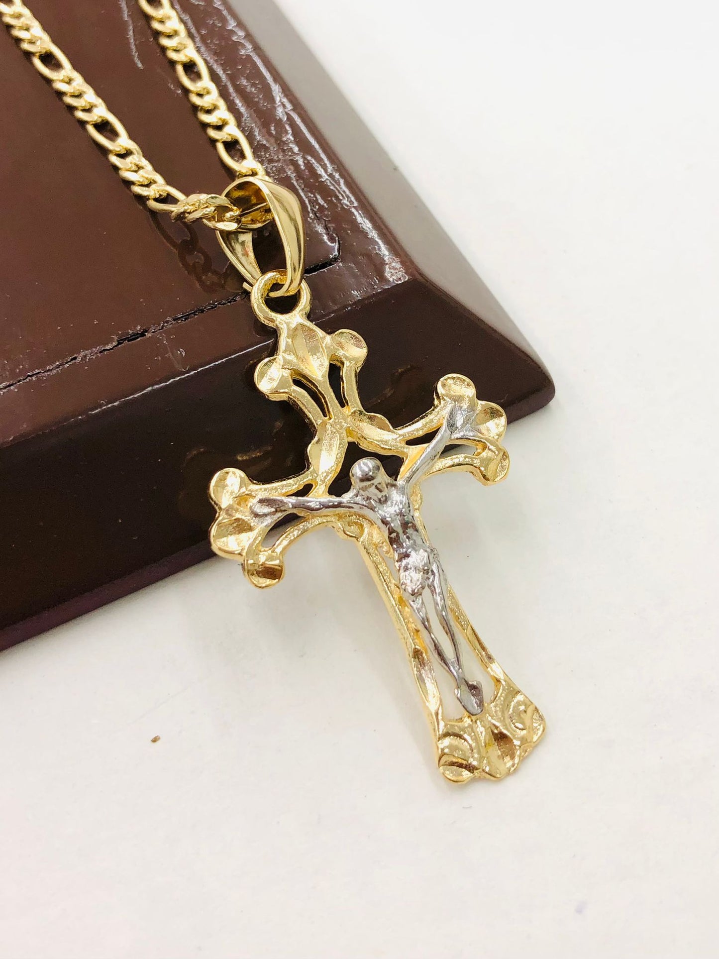 Cross Necklace Two Tone for Mens in Gold Filled Figaro Chain Necklace 24"/ Cadena con Dije de Cruz para Hombre 1.8x1.13" / Crucifix Necklace